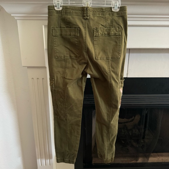 Anthropologie Austen Embroidered Utility Pants Size 28 - Picture 5 of 7